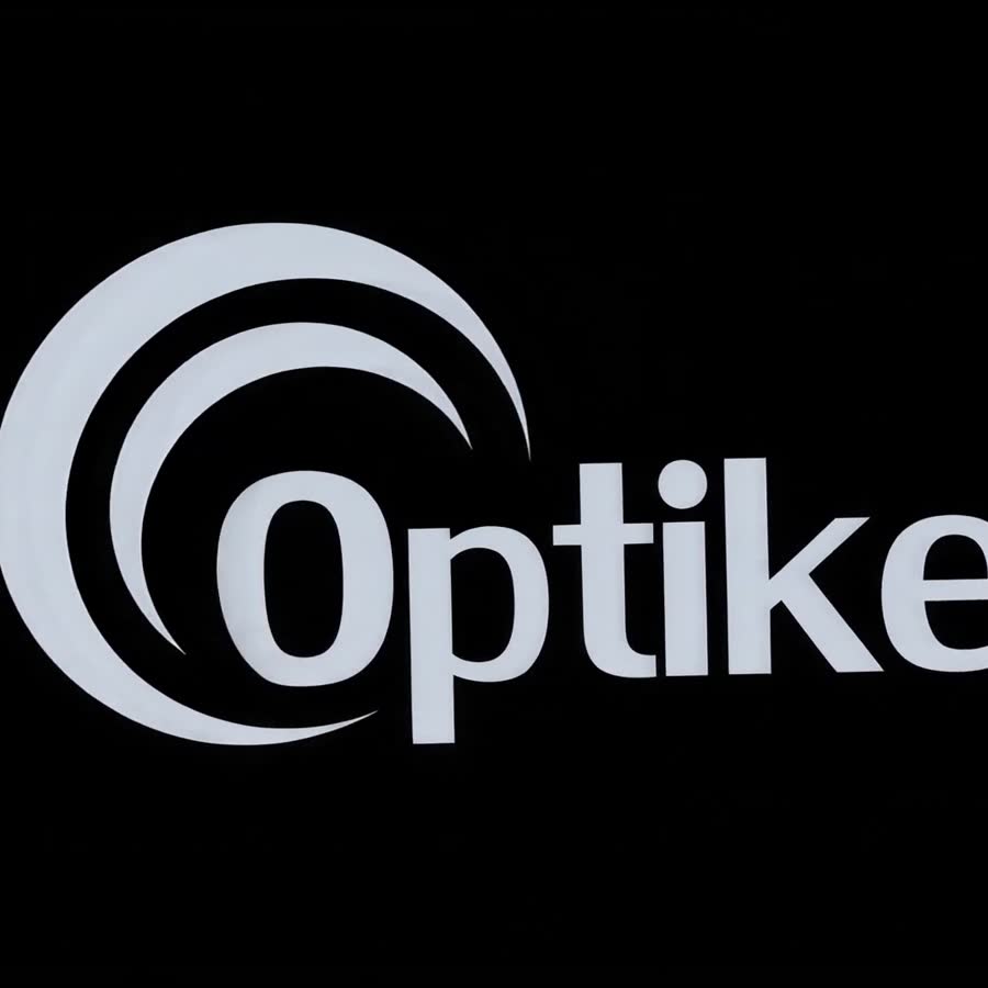 Imagem editorial de Armações fashion da Optike